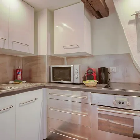 Apartmán Atypical Apartment, Vieux *