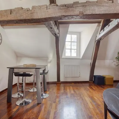 Nice atypical apartment, Vieux Lille Lille